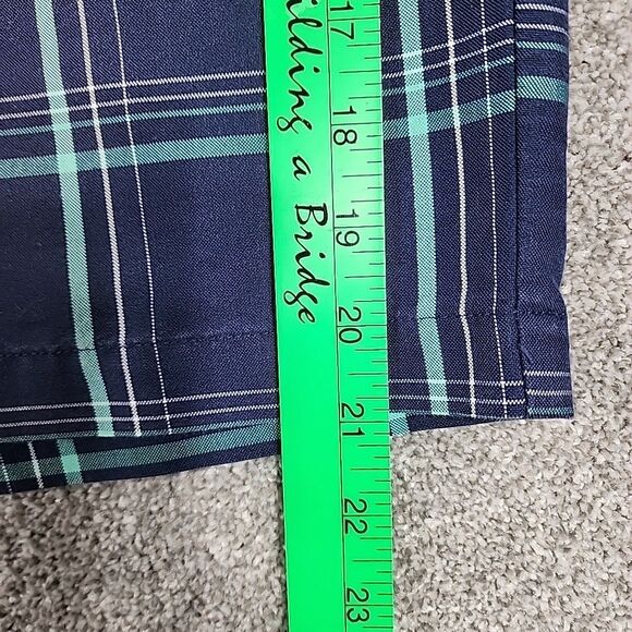 Men's GREG NORMAN Shark Performance Fabric Golf Shorts - Blue Size 34 - Picture 3 of 10